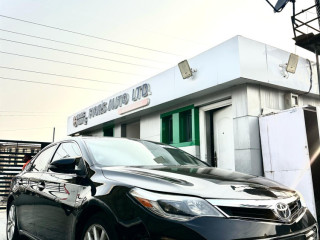 toyota-avalon-limited-4dr-sedan-2015-black
